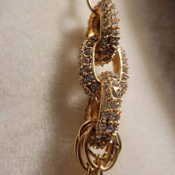 Circle Link Necklace - Picture 3 of 13